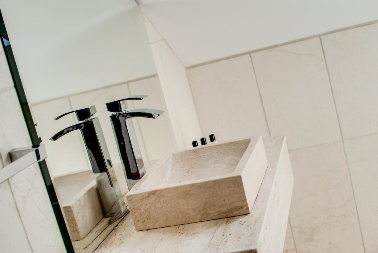 Base Serviced Apartments - Sir Thomas Street Liverpool Exterior photo