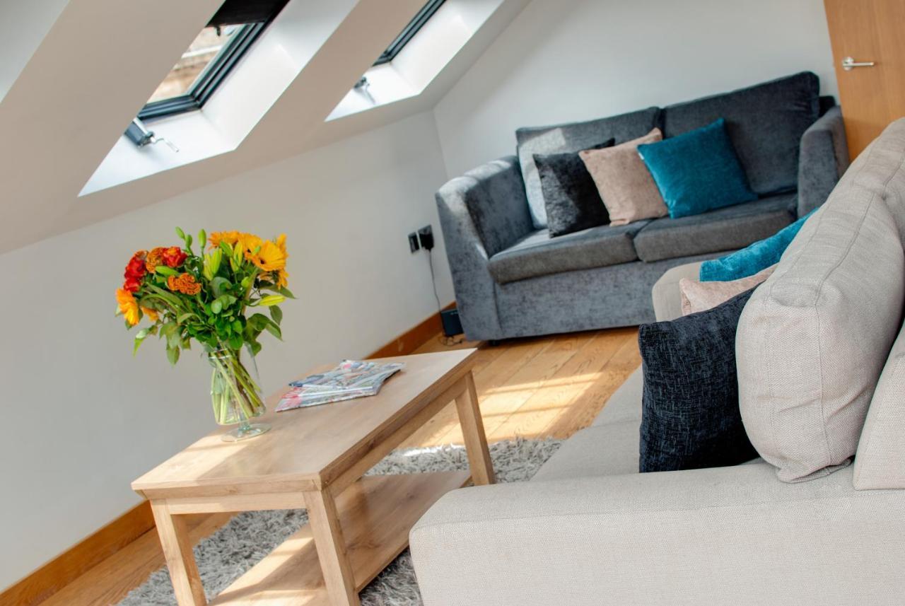 Base Serviced Apartments - Sir Thomas Street Liverpool Exterior photo